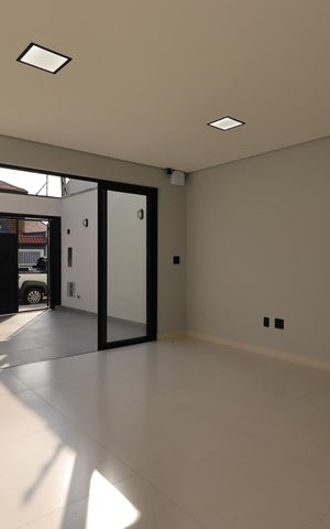 Casa à venda com 125m², 3 quartos e 2 vagasSala