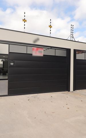 Casa à venda com 125m², 3 quartos e 2 vagasFachada