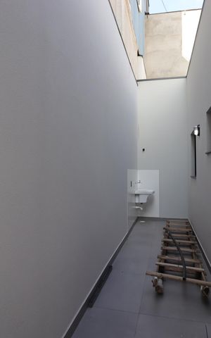 Casa à venda com 125m², 3 quartos e 2 vagasÁrea de Serviço
