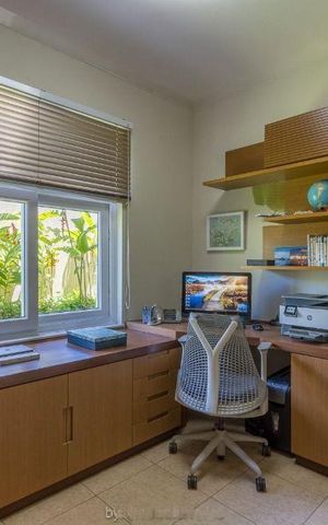 Casa à venda com 391m², 4 quartos e 4 vagas
