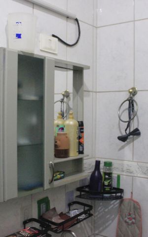 Casa à venda com 188m², 3 quartos e 2 vagasBanheiro social