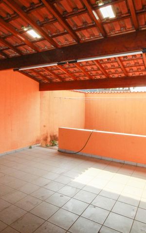 Casa para alugar com 274m², 3 quartos e 6 vagas Casa para alugar com 274m², 3 quartos e 6 vagasQuintal