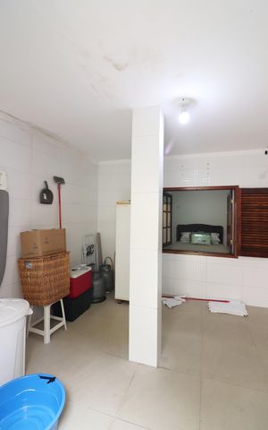 Casa à venda com 450m², 4 quartos e 2 vagasÁrea de Serviço