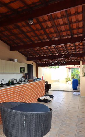 Casa à venda com 450m², 4 quartos e 2 vagasEspaço Gourmet