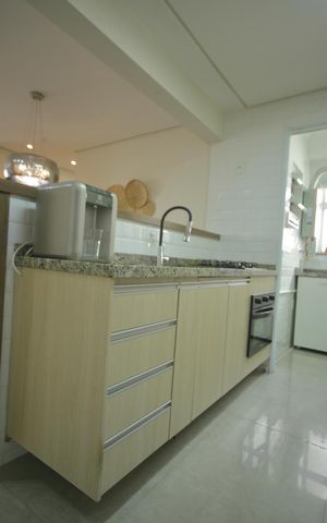 Apartamento à venda com 81m², 3 quartos e 1 vagaCozinha 
