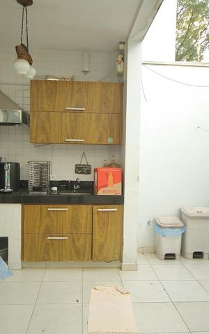 Casa para alugar com 249m², 4 quartos e 4 vagasQuintal 