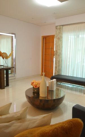 Casa para alugar com 249m², 4 quartos e 4 vagasSala ( estar ) 