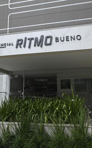 Apartamento à venda com 45m², 1 quarto e 1 vaga