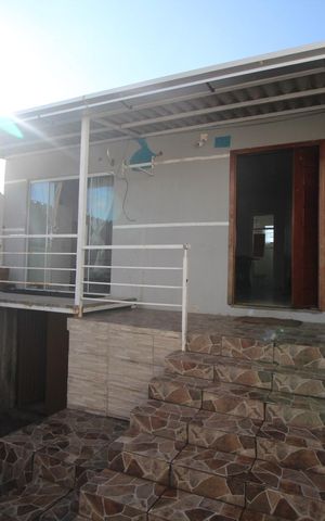 Casa para alugar com 126m², 2 quartos e 1 vagaVaranda