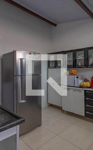 Casa à venda com 87m², 2 quartos e 1 vaga Casa à venda com 87m², 2 quartos e 1 vagaCozinha