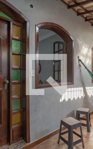 Casa à venda com 87m², 2 quartos e 1 vaga Casa à venda com 87m², 2 quartos e 1 vagaVaranda