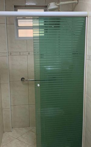 Casa para alugar com 153m², 2 quartos e 2 vagas Casa para alugar com 153m², 2 quartos e 2 vagasBanheiro