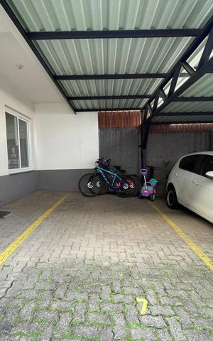 Casa de condomínio à venda com 84m², 2 quartos e 1 vaga
