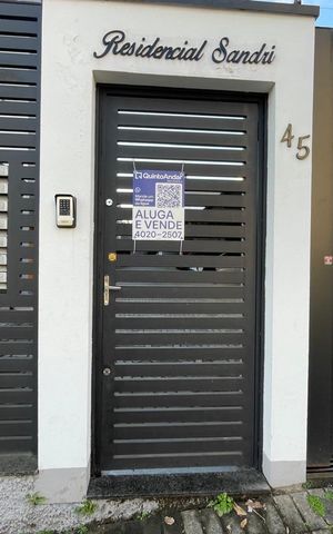 Casa de condomínio à venda com 84m², 2 quartos e 1 vaga Casa de condomínio à venda com 84m², 2 quartos e 1 vagaPlaca Instalada em 01/06/2026 - Cod.UPQU-7
