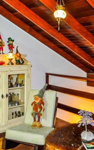 Casa de condomínio à venda com 188m², 3 quartos e 2 vagas Casa de condomínio à venda com 188m², 3 quartos e 2 vagasMezanino