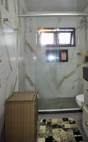 Casa de condomínio à venda com 188m², 3 quartos e 2 vagas Casa de condomínio à venda com 188m², 3 quartos e 2 vagasBanheiro suite