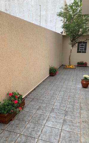 Casa para alugar com 408m², 4 quartos e 4 vagasÁrea externa
