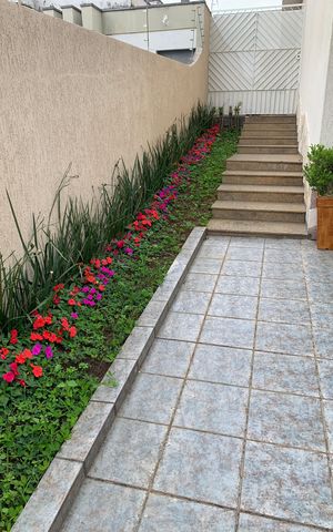Casa para alugar com 408m², 4 quartos e 4 vagasÁrea externa