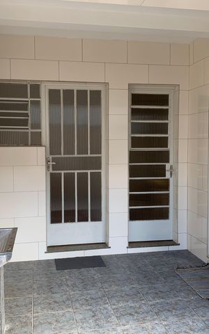 Casa para alugar com 408m², 4 quartos e 4 vagasÁrea de serviço