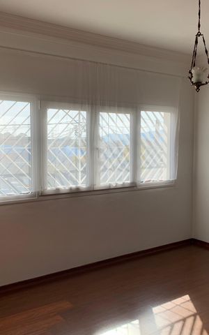 Casa para alugar com 408m², 4 quartos e 4 vagasQuarto