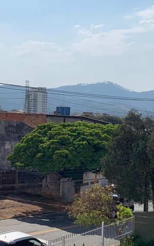 Casa para alugar com 408m², 4 quartos e 4 vagasVista
