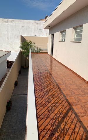Casa para alugar com 408m², 4 quartos e 4 vagasVaranda