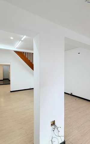 Casa para alugar com 120m², 2 quartos e 2 vagas Casa para alugar com 120m², 2 quartos e 2 vagasSala