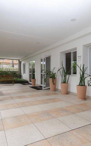 Apartamento à venda com 61m², 2 quartos e 1 vaga Apartamento à venda com 61m², 2 quartos e 1 vagaEntrada