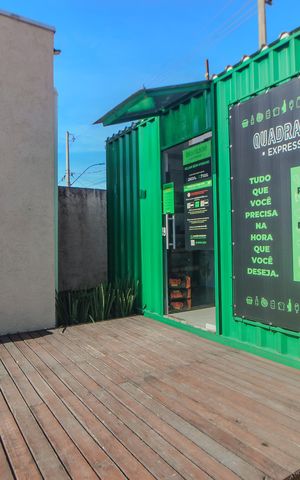 Casa de condomínio à venda com 49m², 2 quartos e 1 vaga Casa de condomínio à venda com 49m², 2 quartos e 1 vagaMercado