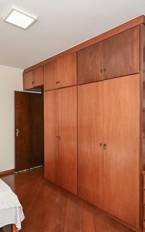 Casa à venda com 320m², 3 quartos e 6 vagasQuarto 2