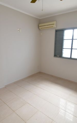 Casa para alugar com 659m², 4 quartos e 6 vagasQuarto 3 - Suíte