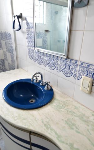 Casa para alugar com 659m², 4 quartos e 6 vagasBanheiro Social