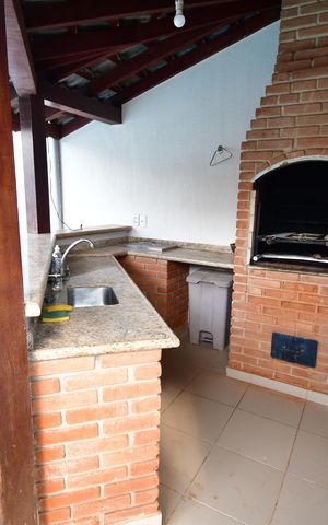Casa para alugar com 659m², 4 quartos e 6 vagasChurrasqueira