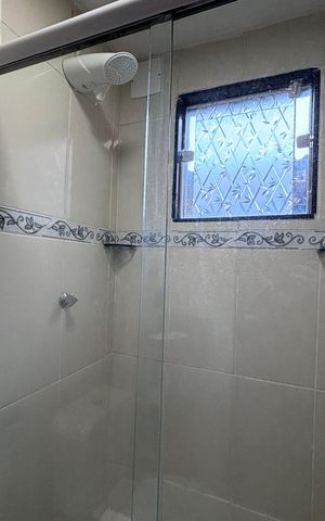 Casa de condomínio à venda com 135m², 3 quartos e 2 vagas Casa de condomínio à venda com 135m², 3 quartos e 2 vagasBanheiro do Quarto 2