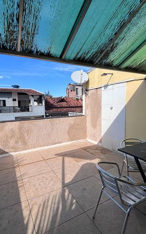 Casa de condomínio à venda com 135m², 3 quartos e 2 vagas Casa de condomínio à venda com 135m², 3 quartos e 2 vagasÁrea externa