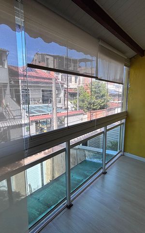 Casa de condomínio à venda com 135m², 3 quartos e 2 vagas Casa de condomínio à venda com 135m², 3 quartos e 2 vagasVaranda