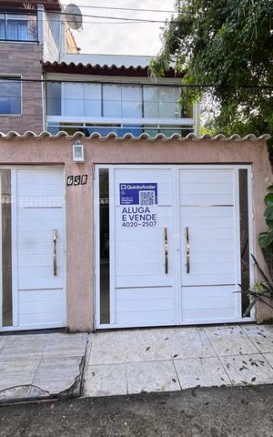 Casa de condomínio à venda com 135m², 3 quartos e 2 vagas Casa de condomínio à venda com 135m², 3 quartos e 2 vagasFachada