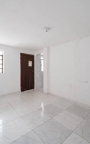 Casa para alugar com 70m², 2 quartos e sem vagaSala