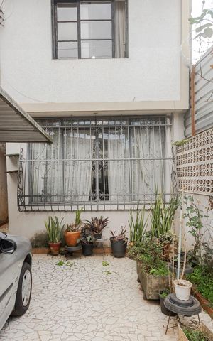 Casa para alugar com 118m², 3 quartos e 1 vaga Casa para alugar com 118m², 3 quartos e 1 vagaGaragem
