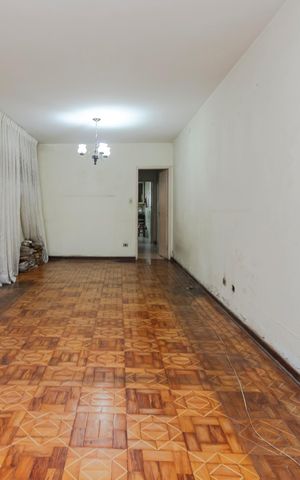 Casa para alugar com 118m², 3 quartos e 1 vaga Casa para alugar com 118m², 3 quartos e 1 vagaSala