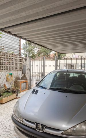 Casa para alugar com 118m², 3 quartos e 1 vaga Casa para alugar com 118m², 3 quartos e 1 vagaGaragem