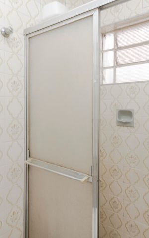 Casa para alugar com 118m², 3 quartos e 1 vaga Casa para alugar com 118m², 3 quartos e 1 vagaBanheiro da Suíte