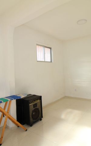 Casa à venda com 100m², 3 quartos e sem vagaSala