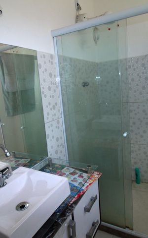Casa à venda com 100m², 3 quartos e sem vagaBanheiro