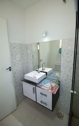 Casa à venda com 100m², 3 quartos e sem vagaBanheiro