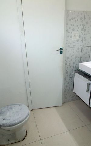 Casa à venda com 100m², 3 quartos e sem vagaBanheiro