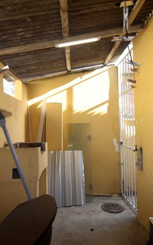 Casa à venda com 100m², 3 quartos e sem vagaÁrea de Serviço