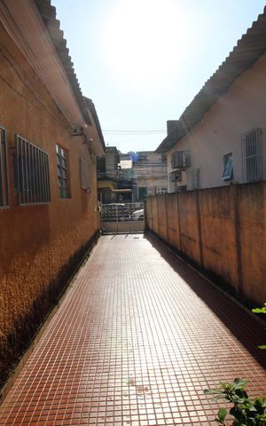 Casa à venda com 100m², 3 quartos e 3 vagasAcesso e Garagem