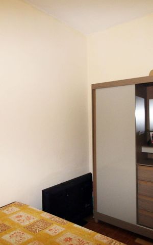 Casa à venda com 100m², 3 quartos e 3 vagasQuarto 2
