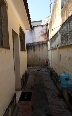Casa à venda com 100m², 3 quartos e 3 vagasQuintal - fundos